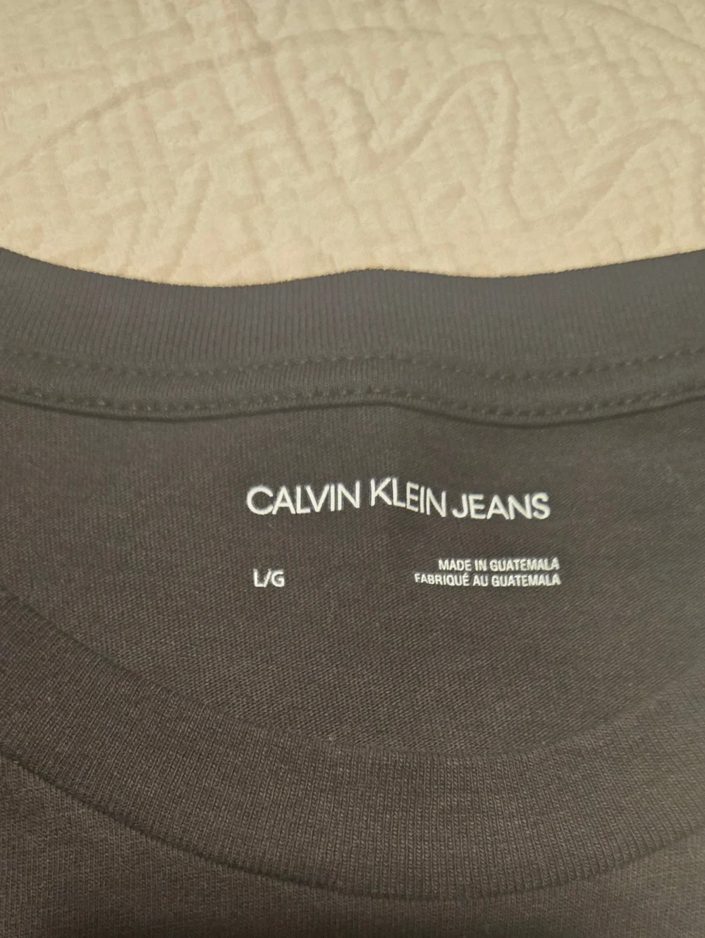 Calvin Klein Jeans Black Tee with Multicolor Logo - Picture 2 of 8